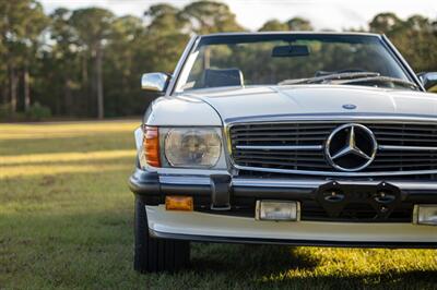 1986 Mercedes-Benz 560 SL   - Photo 11 - Boca Raton, FL 33432