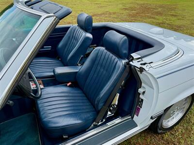 1986 Mercedes-Benz 560 SL   - Photo 20 - Boca Raton, FL 33432