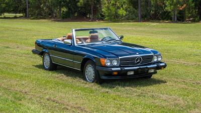 1986 Mercedes-Benz 560 SL   - Photo 2 - Boca Raton, FL 33432