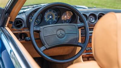 1986 Mercedes-Benz 560 SL   - Photo 26 - Boca Raton, FL 33432