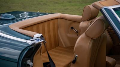 1986 Mercedes-Benz 560 SL   - Photo 20 - Boca Raton, FL 33432