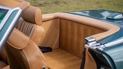 1986 Mercedes-Benz 560 SL   - Photo 16 - Boca Raton, FL 33432