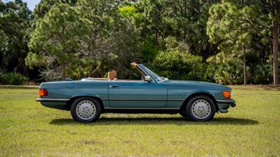 1986 Mercedes-Benz 560 SL   - Photo 12 - Boca Raton, FL 33432