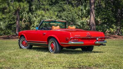 1968 Mercedes Benz 250SL SL   - Photo 11 - Boca Raton, FL 33432