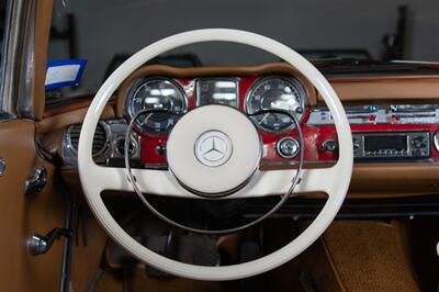 1966 Mercedes Benz 230SL SL   - Photo 35 - Boca Raton, FL 33432