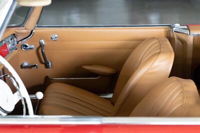 1966 Mercedes Benz 230SL SL   - Photo 25 - Boca Raton, FL 33432