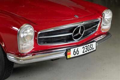 1966 Mercedes Benz 230SL SL   - Photo 4 - Boca Raton, FL 33432