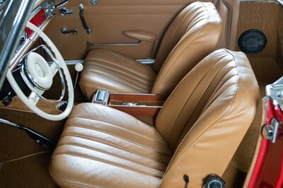 1966 Mercedes Benz 230SL SL   - Photo 47 - Boca Raton, FL 33432