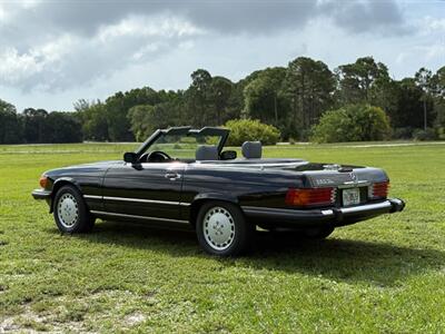 1989 Mercedes-Benz 560 SL   - Photo 8 - Boca Raton, FL 33432