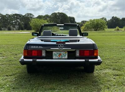 1989 Mercedes-Benz 560 SL   - Photo 10 - Boca Raton, FL 33432