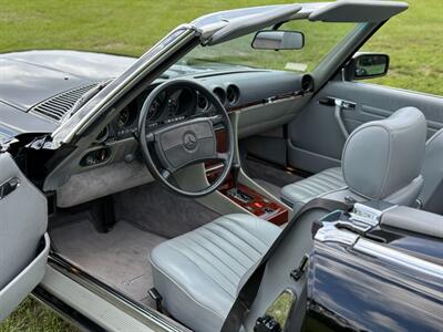 1989 Mercedes-Benz 560 SL   - Photo 17 - Boca Raton, FL 33432