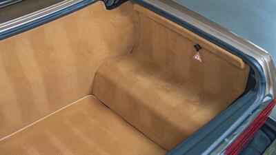 1986 Mercedes-Benz 560 SL   - Photo 61 - Boca Raton, FL 33432