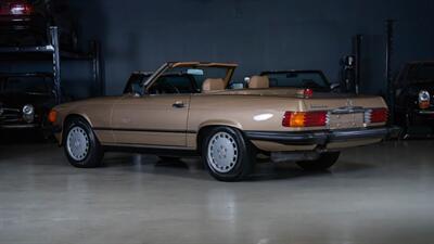 1986 Mercedes-Benz 560 SL   - Photo 25 - Boca Raton, FL 33432