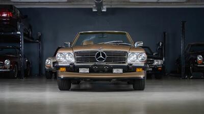 1986 Mercedes-Benz 560 SL   - Photo 10 - Boca Raton, FL 33432
