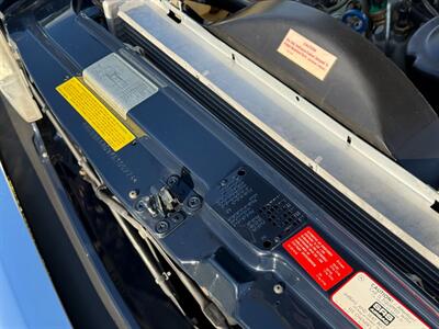 1989 Mercedes-Benz 560 SL   - Photo 31 - Boca Raton, FL 33432