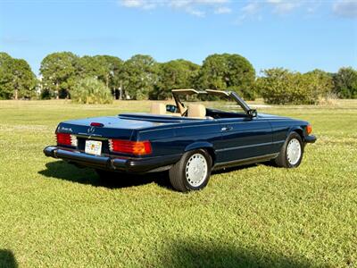 1989 Mercedes-Benz 560 SL   - Photo 12 - Boca Raton, FL 33432