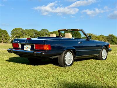 1989 Mercedes-Benz 560 SL   - Photo 11 - Boca Raton, FL 33432