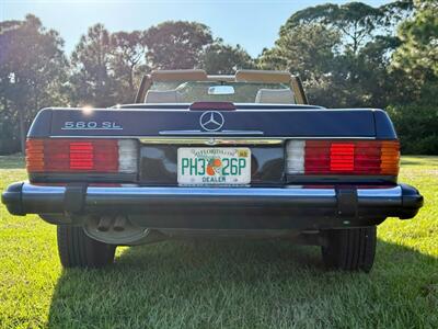 1989 Mercedes-Benz 560 SL   - Photo 10 - Boca Raton, FL 33432