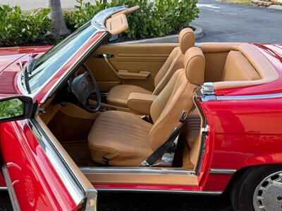 1989 Mercedes-Benz 560 SL   - Photo 12 - Boca Raton, FL 33432