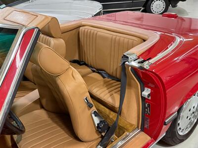 1989 Mercedes-Benz 560 SL   - Photo 17 - Boca Raton, FL 33432
