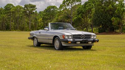 1988 Mercedes-Benz 560 SL   - Photo 2 - Boca Raton, FL 33432