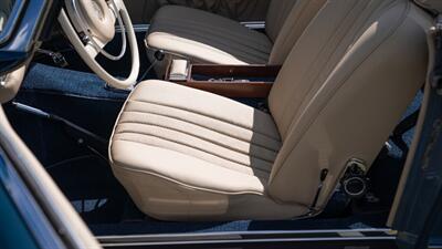 1970 Mercedes Benz 280SL SL   - Photo 26 - Boca Raton, FL 33432