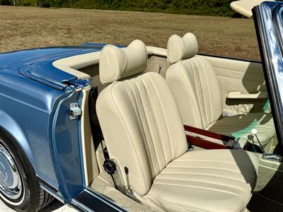 1971 Mercedes Benz 280SL SL   - Photo 11 - Boca Raton, FL 33432