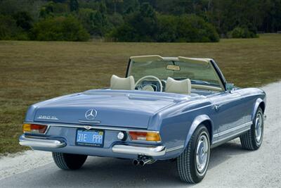 1971 Mercedes Benz 280SL SL   - Photo 6 - Boca Raton, FL 33432