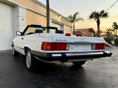 1987 Mercedes-Benz 560 SL - Photo 8 - Boca Raton, FL 33432