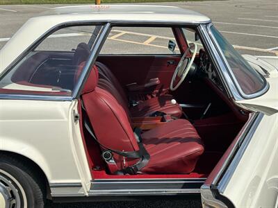 1968 Mercedes-Benz SL   - Photo 27 - Boca Raton, FL 33432