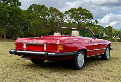 1989 Mercedes-Benz 560 SL   - Photo 10 - Boca Raton, FL 33432