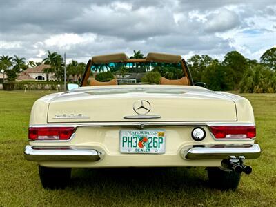 1969 Mercedes Benz 280SL SL   - Photo 9 - Boca Raton, FL 33432