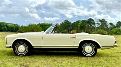 1969 Mercedes Benz 280SL SL   - Photo 7 - Boca Raton, FL 33432