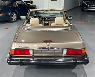 1989 Mercedes-Benz 560 SL   - Photo 16 - Boca Raton, FL 33432