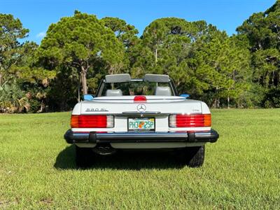 1987 Mercedes-Benz 560 SL   - Photo 8 - Boca Raton, FL 33432