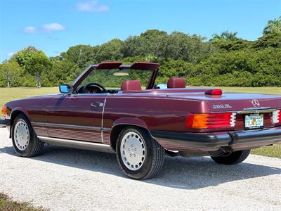 1987 Mercedes-Benz 560 SL   - Photo 9 - Boca Raton, FL 33432