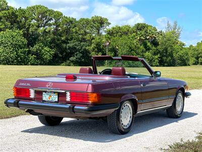 1987 Mercedes-Benz 560 SL   - Photo 11 - Boca Raton, FL 33432