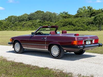 1987 Mercedes-Benz 560 SL   - Photo 8 - Boca Raton, FL 33432