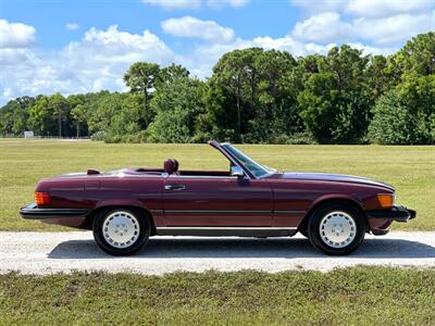 1987 Mercedes-Benz 560 SL   - Photo 3 - Boca Raton, FL 33432