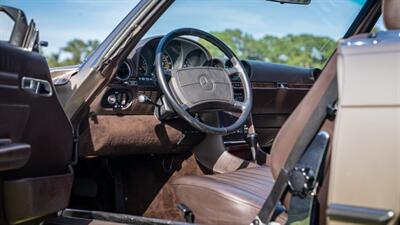 1989 Mercedes-Benz 560 SL   - Photo 19 - Boca Raton, FL 33432