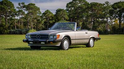 1989 Mercedes-Benz 560 SL   - Photo 6 - Boca Raton, FL 33432