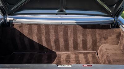 1989 Mercedes-Benz 560 SL   - Photo 29 - Boca Raton, FL 33432