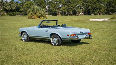 1970 Mercedes Benz 280SL SL - Photo 9 - Boca Raton, FL 33432