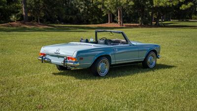 1970 Mercedes Benz 280SL SL - Photo 11 - Boca Raton, FL 33432
