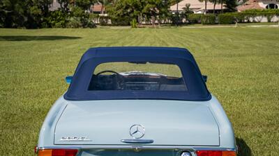 1970 Mercedes Benz 280SL SL - Photo 17 - Boca Raton, FL 33432