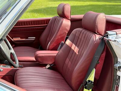 1988 Mercedes-Benz 560 SL   - Photo 17 - Boca Raton, FL 33432