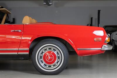1971 Mercedes Benz 280SL SL   - Photo 15 - Boca Raton, FL 33432