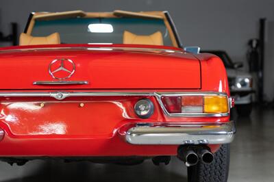 1971 Mercedes Benz 280SL SL   - Photo 25 - Boca Raton, FL 33432