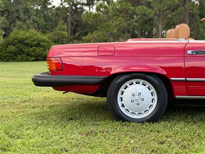 1987 Mercedes-Benz 560 SL   - Photo 7 - Boca Raton, FL 33432