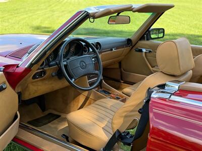 1987 Mercedes-Benz 560 SL   - Photo 32 - Boca Raton, FL 33432